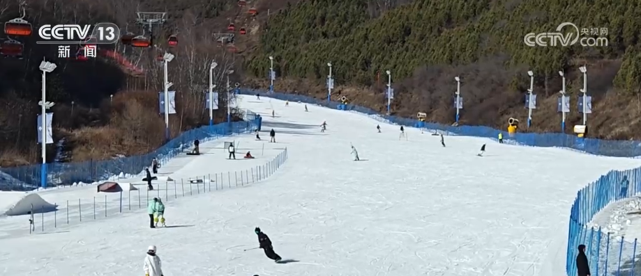 
南京医院黄牛号贩子票贩子代网上预约代挂号电话“开板”迎客！一季到四季、小众到大众 冰雪运动边界拓展释放消费新潜力