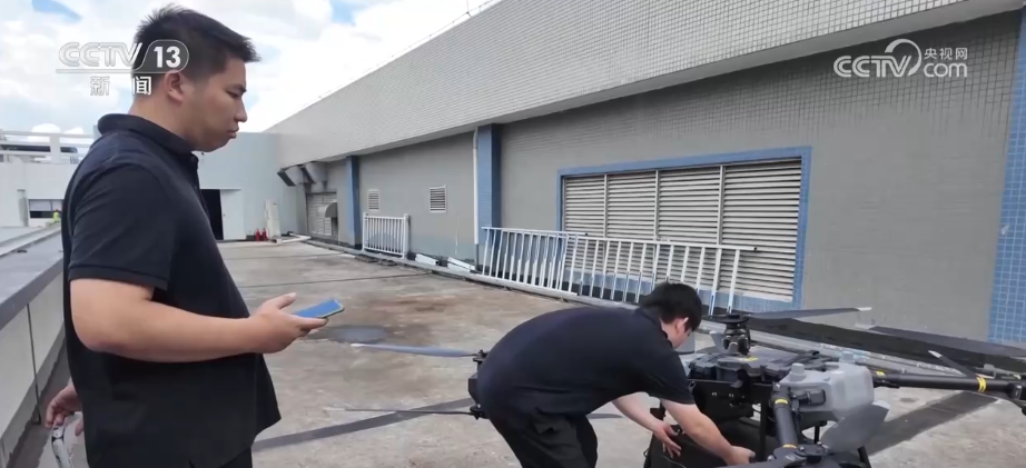 
陕西省人民医院黄牛号贩子票贩子代网上预约代挂号电话跨界融合激活创新动能“飞”出发展新空间 低空经济从概念蓝图迈向体系落地