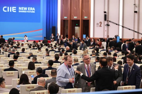 
上海市精神卫生中心黄继忠石华孟杜亚松赵志民程文红黄牛挂号电话越长越“高”！进博会八岁了