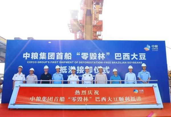 
上海肝胆外科医院黄牛号贩子票贩子代网上预约代挂号电话“全勤生”蒙牛再赴进博之约 以创新引擎助力全球乳业跨越升级