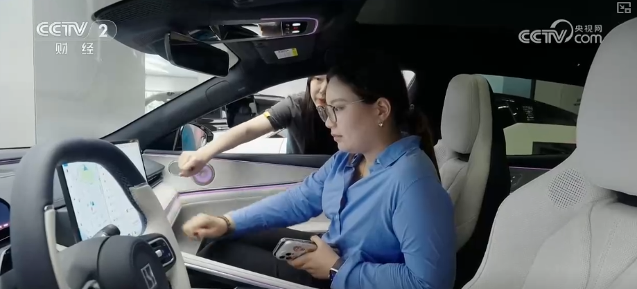 
西安交大二附院黄牛号贩子票贩子代网上预约代挂号电话“首次”“新高”“纪录”……借助关键词解锁前10个月汽车行业“成绩单”新亮点