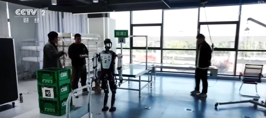 
西安各大医院黄牛挂号电话“小场景”做出“大文章”！中国向“新”发力 诸多“应用场景”变为“科创胜景”