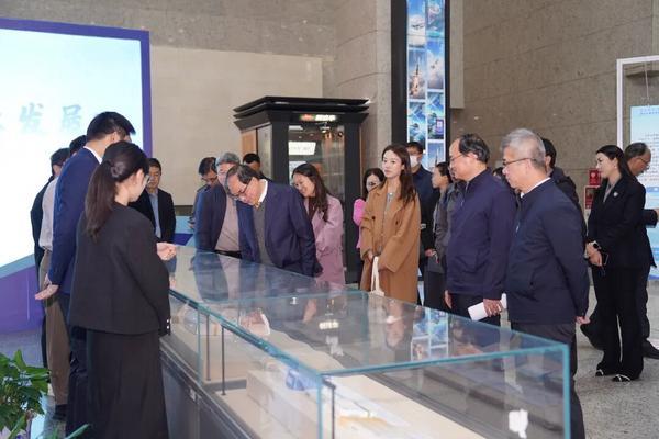 
阜外医院黄牛号贩子票贩子代网上预约代挂号电话诺奖得主领衔+海联搭台 南京生物医药这场盛会藏着产业未来的N种可能