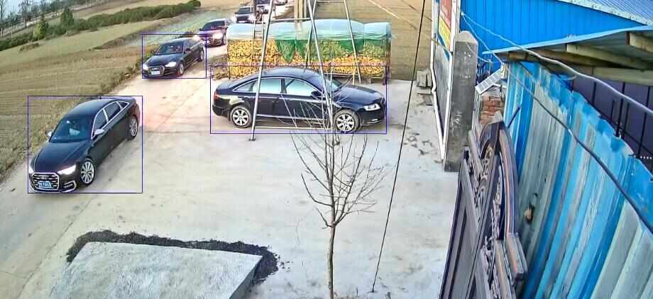 男子开奥迪上班被婚车车队当成头车,当事人:带错一窝