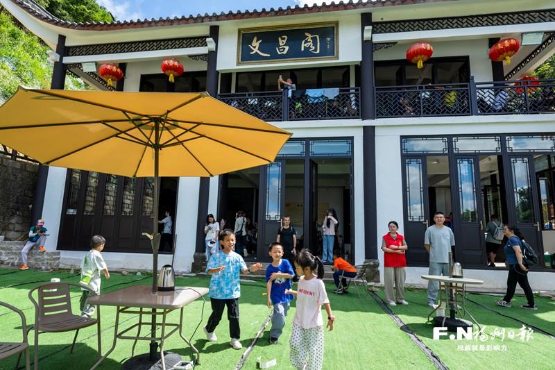 榕城“后花园”“五朵金花”竞绽放