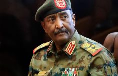 
上海第一人民医院黄牛号贩子票贩子代网上预约代挂号电话苏丹领导人拒绝接