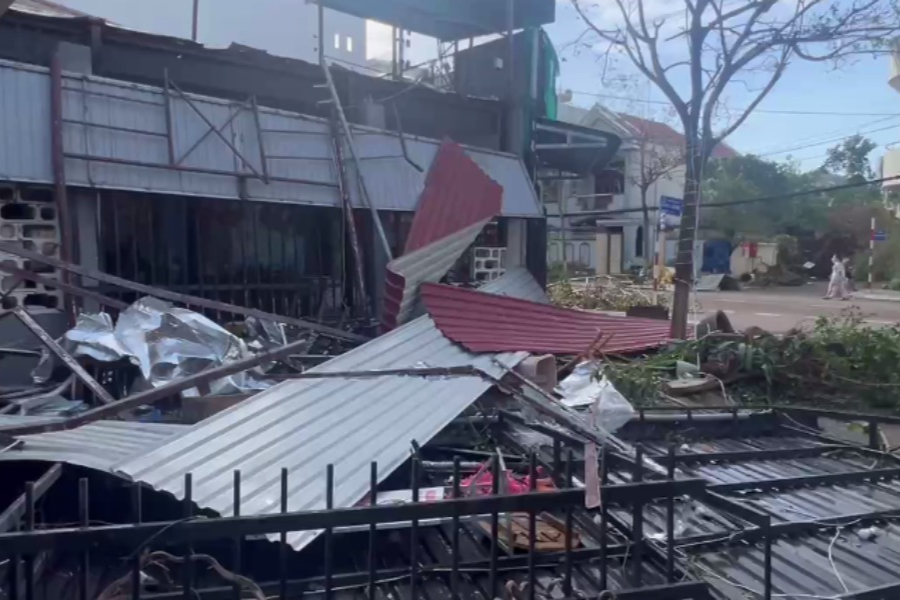 越南近期洪水与山体滑坡已致98人死亡