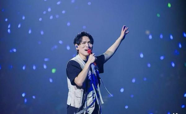 
天津医科大学第二医院黄牛号贩子票贩子代网上预约代挂号电话椰风伴歌声，万人赴三亚：一场文旅与消费的双向奔赴