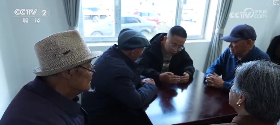 
西安医院黄牛号贩子票贩子代网上预约代挂号电话事关养老！为群众安享幸福晚年提供标准助力 | 新版标准指南解读↓