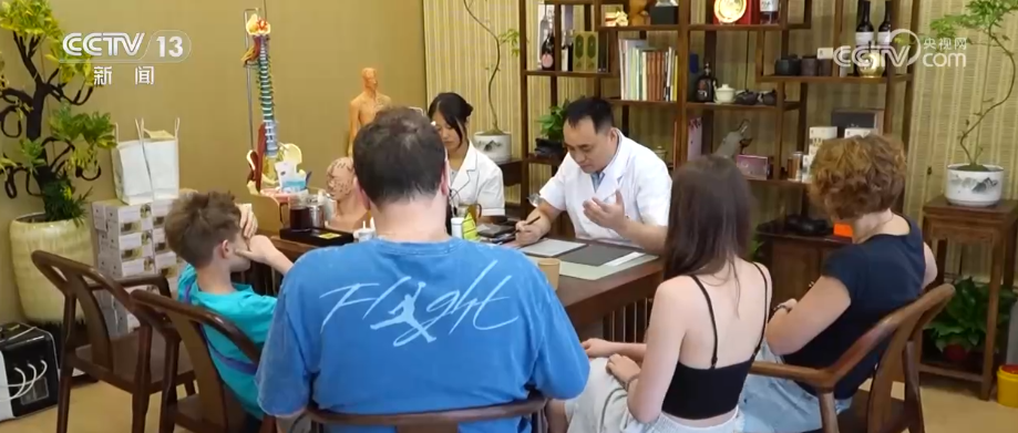 同仁医院黄牛号贩子票贩子代网上预约代挂号电话海南自贸港政策红利持续显效 入境游市场火热特色文化体验受欢迎