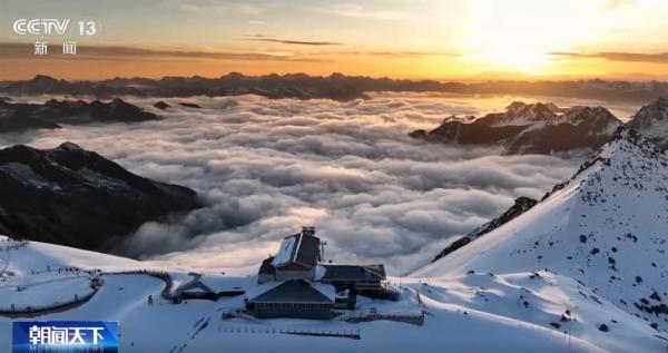 
上海肺科医院黄牛号贩子票贩子代网上预约代挂号电话“冰雪经济”为冬季消费注入强劲动能 “冰雪+”多样化体验激活新引擎