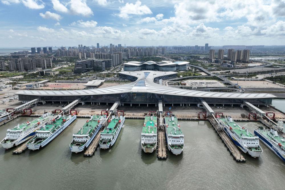 习近平总书记关切事｜琼州海港御长风