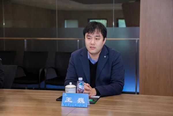 
江苏省人民医院范磊徐卫陆辉黄牛挂号电话宇通商用车与九识智能签署战略合作协议，共绘无人驾驶物流新蓝图