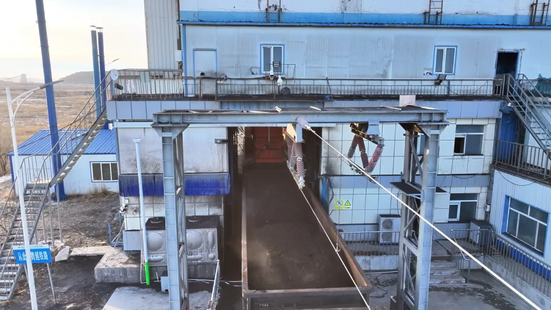 时速1公里超长火车，来了！