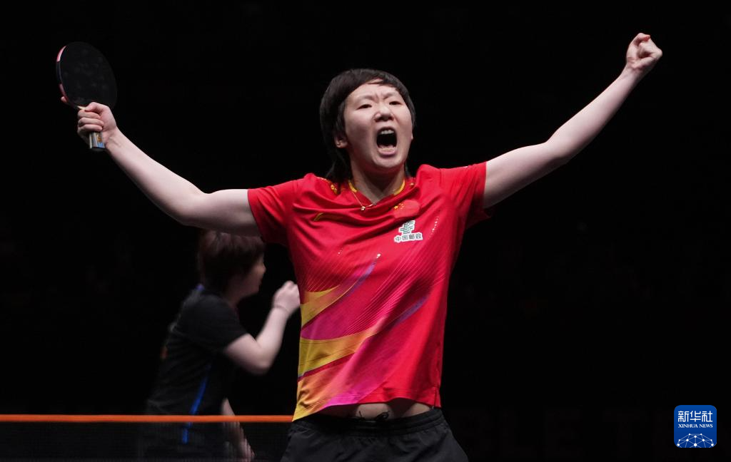WTT香港总决赛：王曼昱女单夺冠