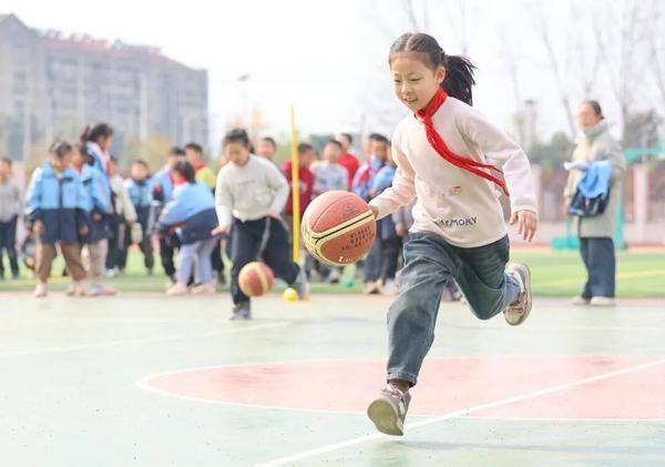 
江苏省中西医结合医院黄牛号贩子票贩子代网上预约代挂号电话投资于人，投给谁、怎么投？