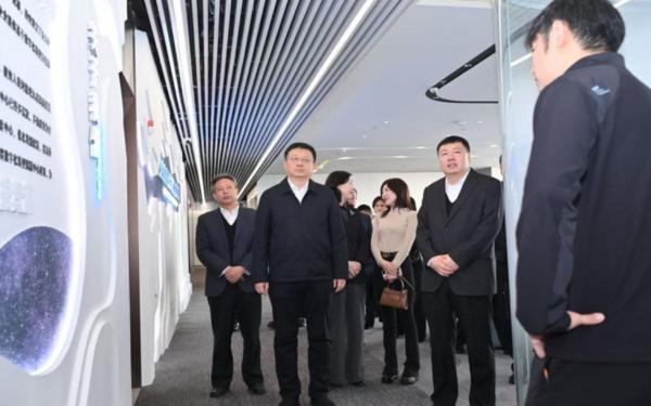 
302医院黄牛号贩子票贩子代网上预约代挂号电话构建贸易服务新生态 数据要素优化口岸营商环境研讨会暨企业数据验核平台启动会在青岛召开