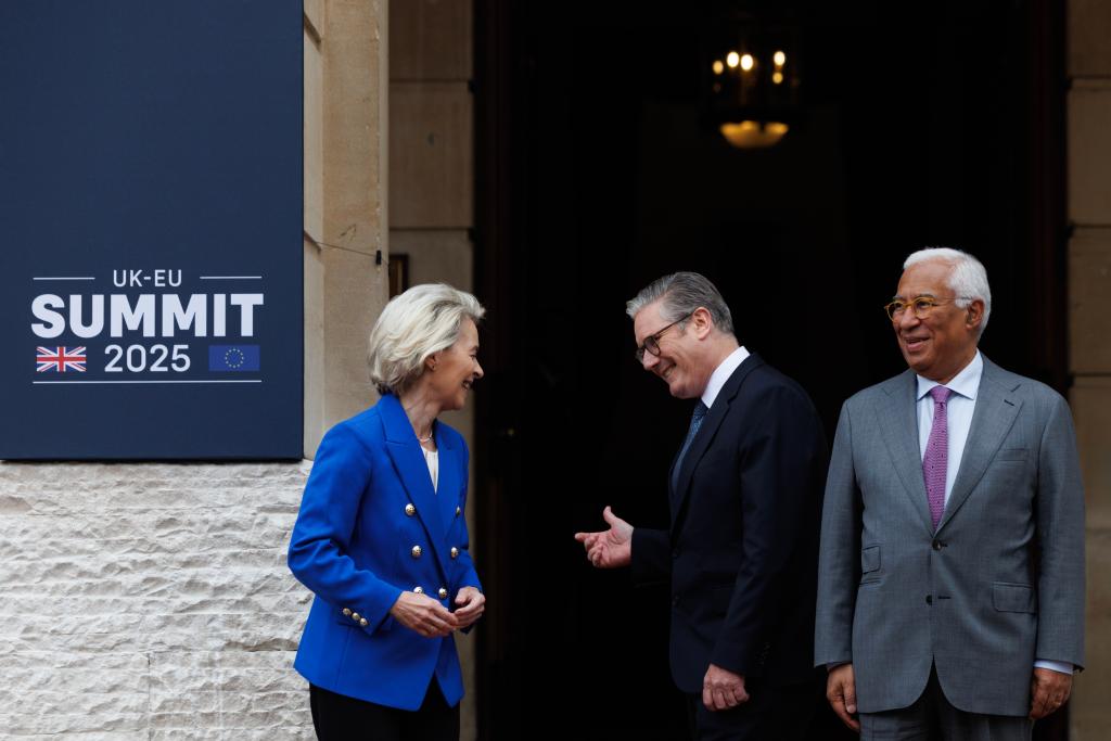 英国重回欧盟学生交流项目 显示“脱欧”后关系改善迹象