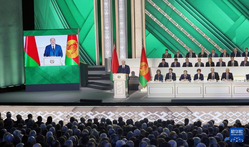 白俄罗斯总统说白境内已部署俄制“榛树”导弹