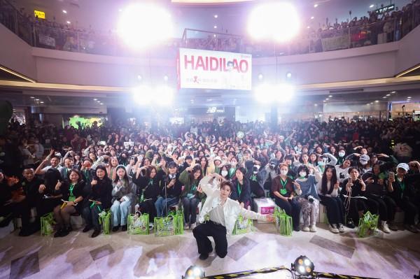 
上海交通大学医学院附属新华医院崔心刚曲发军黄云腾华丽房定珠马杰周莹吕凡王奕黄牛挂号电话冬日代言人侯明昊助阵，海底捞掀起“真香”消费热