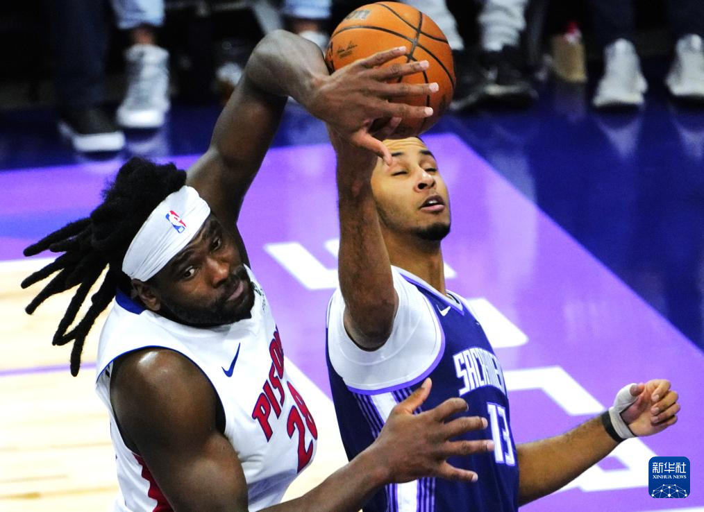 NBA常规赛：国王不敌活塞