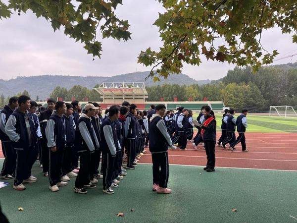 
上海交通大学医学附属上海儿童医学中心张浩何晓敏徐志伟李奋傅立军郭英顾松徐敏王莹宁铂涛张磊袁姝华黄牛挂号电话中银富登村镇银行开展“智慧用卡 安全支付”专项教育宣传活动