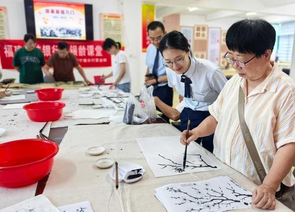 
四川大学华西医院徐严明商慧芳吴波蒋利熊先泽李永彬兰志刚马骏鹏徐建国陆军军黄牛挂号电话福建海峡银行29周年：践行社会责任 书写金融为民答卷