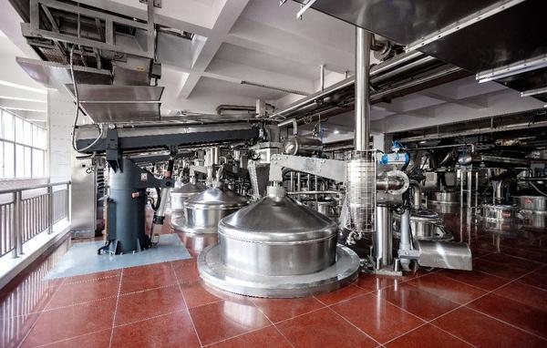 
南京市儿童医院黄牛号贩子票贩子代网上预约代挂号电话国台数智酒业集团：守护这抹绿，智酿酒更香