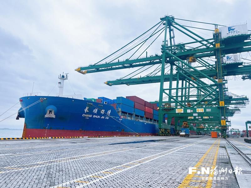 福州港江阴港区新增中非物流通道