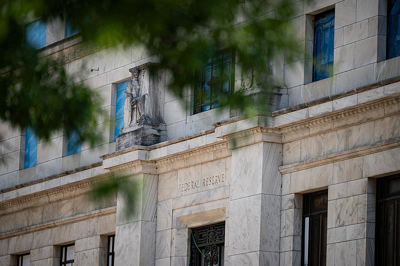 刑事调查 传票威胁 美政府与美联储矛盾再升级