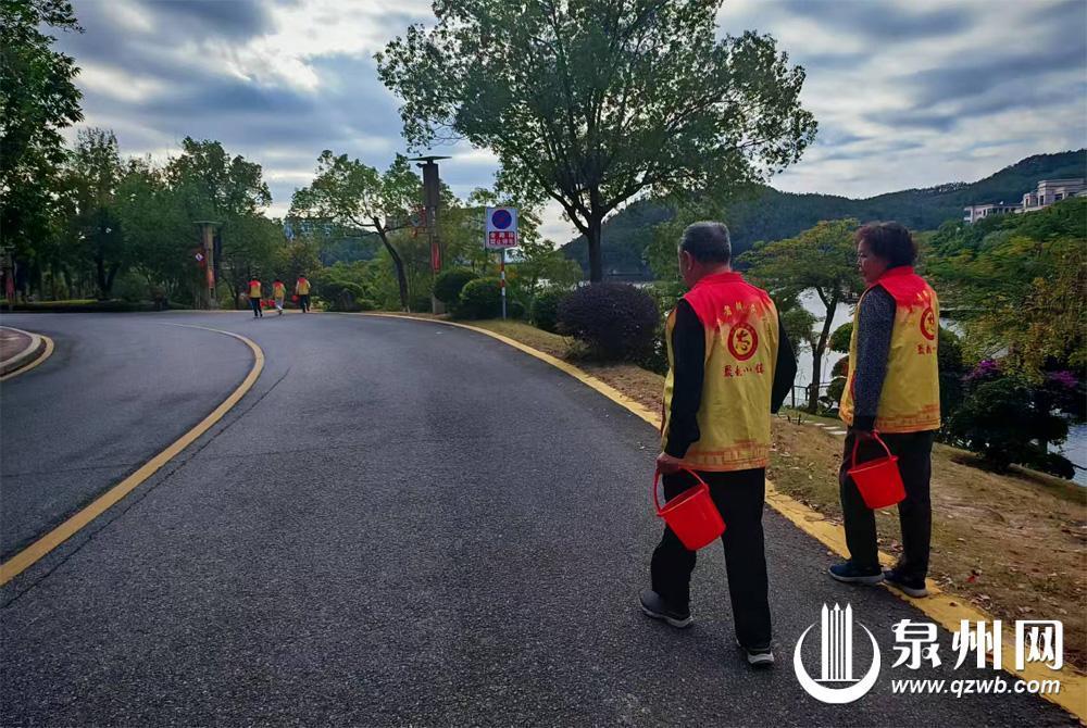 告别“猫冬” 银发“候鸟”逐暖南下泉州 解锁新潮过冬方式