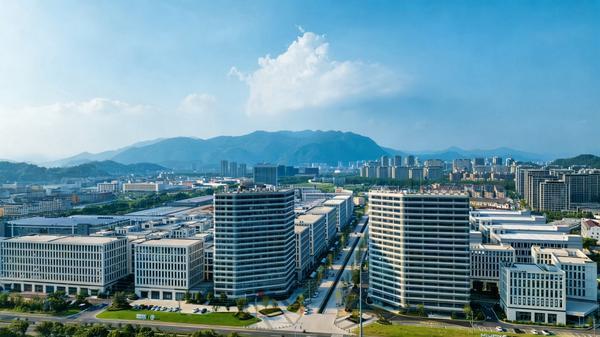 
清华长庚医院黄牛号贩子票贩子代网上预约代挂号电话“一”见恒丰｜全球每两颗节日灯珠中，就有一颗源自这里