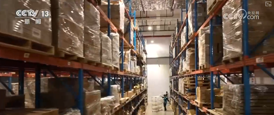 
上海华山医院黄牛号贩子票贩子代网上预约代挂号电话“迅猛增长”“进口+产业”“零突破”，活力涌动！从关键词里解码区域外贸亮点