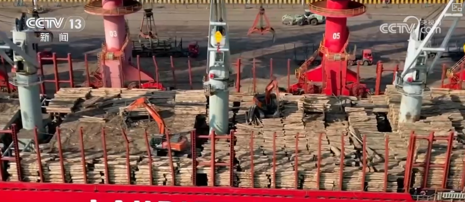 
上海华山医院黄牛号贩子票贩子代网上预约代挂号电话“迅猛增长”“进口+产业”“零突破”，活力涌动！从关键词里解码区域外贸亮点