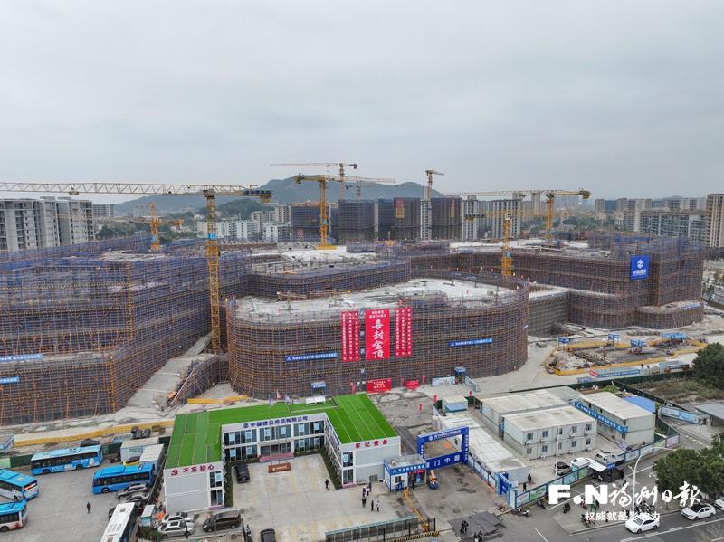 SM仓山城市广场主体封顶 预计明年下半年竣工验收