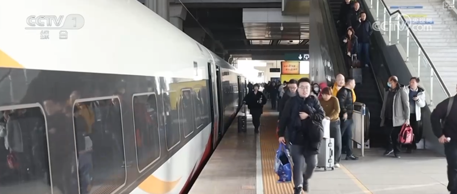 
上海第六人民医院黄牛号贩子票贩子代网上预约代挂号电话春运在即多部门出台便民措施加强服务 保障百姓更好便捷出行