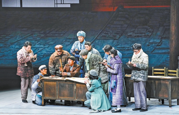 话剧 《雨燕》 再现中轴线上的“文化抗战”