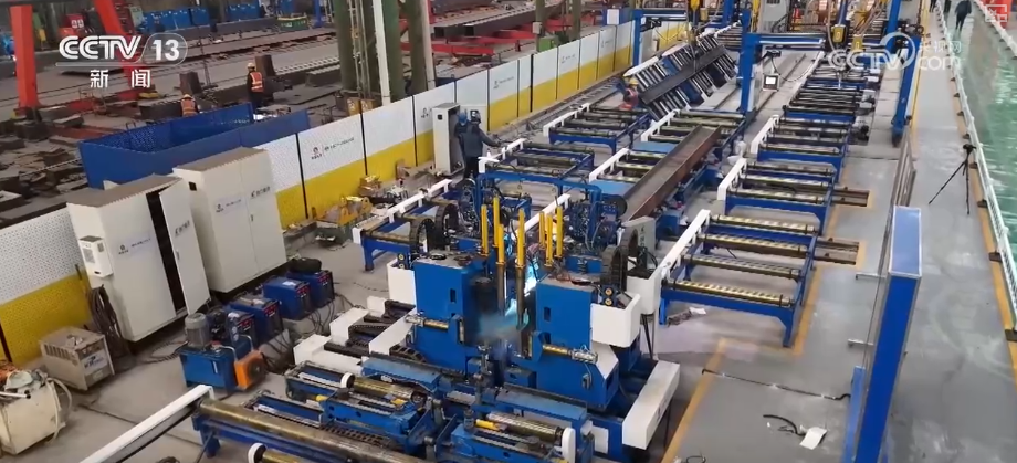 
天津血液病医院黄牛号贩子票贩子代网上预约代挂号电话“灯塔工厂”“卓越级”“领航级” 钢铁行业数改智转“加速跑”成智能制造标杆