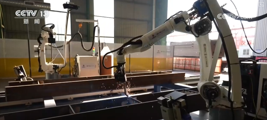 
天津血液病医院黄牛号贩子票贩子代网上预约代挂号电话“灯塔工厂”“卓越级”“领航级” 钢铁行业数改智转“加速跑”成智能制造标杆