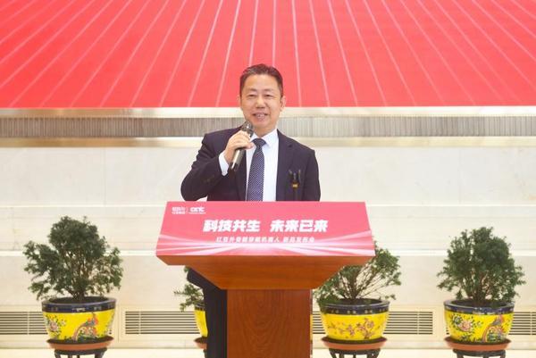 
空军总医院黄牛号贩子票贩子代网上预约代挂号电话牵手国家级机器人平台，红豆“AI+服装+机器人”转型再提速