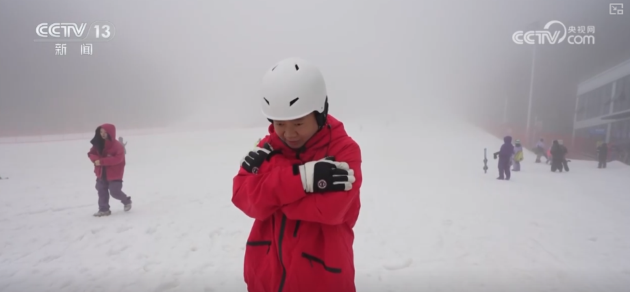 
中南大学湘雅医院王延金袁健张卫茹杜小平吴新华黄牛挂号电话“冷”冰雪热力四射 南方冰雪旅游从基础体验向专业运动升级