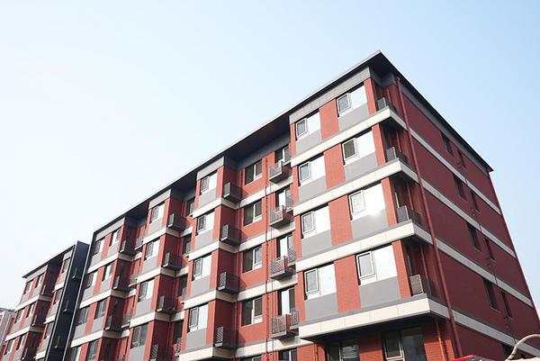 
广东省中医院徐珉杨洪艳黄牛挂号电话46天“智造”好房子 “原拆原建”迎来科技加速器