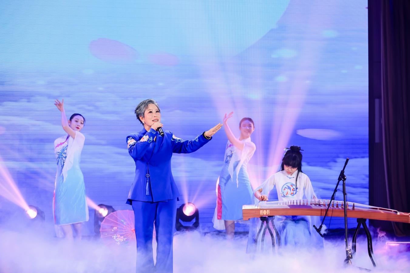 
重庆各大医院各科室刘权兴戴纪刚黄牛挂号电话骏马腾云开景运 安定昂首向新程——北京大兴安定镇2026年新春大联欢圆满落幕