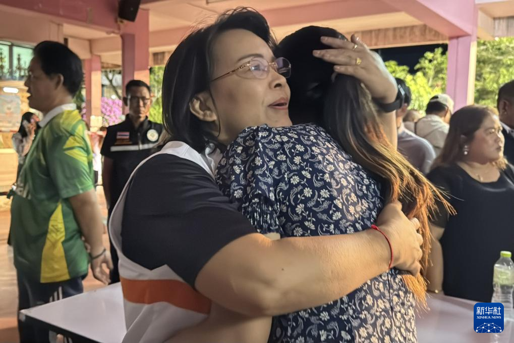 泰国警方说已逮捕校园枪击案枪手