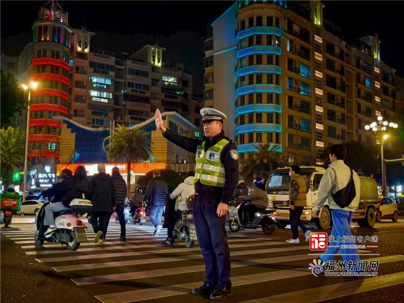 长乐公安民辅警：春节我在岗 群众请放心