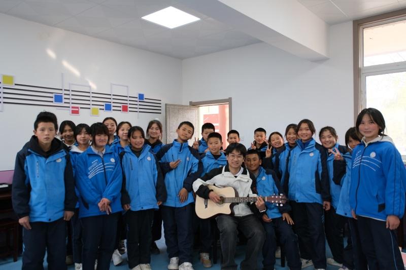 新春走基层丨跨越两千公里的年味 福建支教老师与宁夏学子除夕夜“云相聚”