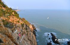 广州市番禺区妇幼保健院黄牛号贩子票贩子代网上预约代挂号电话连江:崖壁之上品咖啡 新奇体验引客来