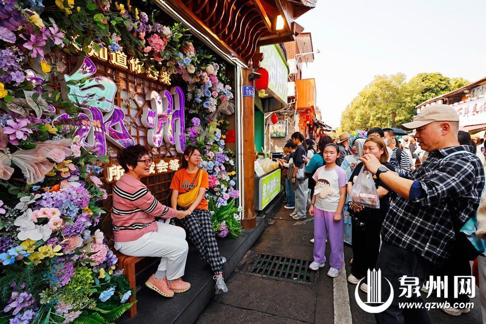 马到功成 好评如潮 境外游客高增长