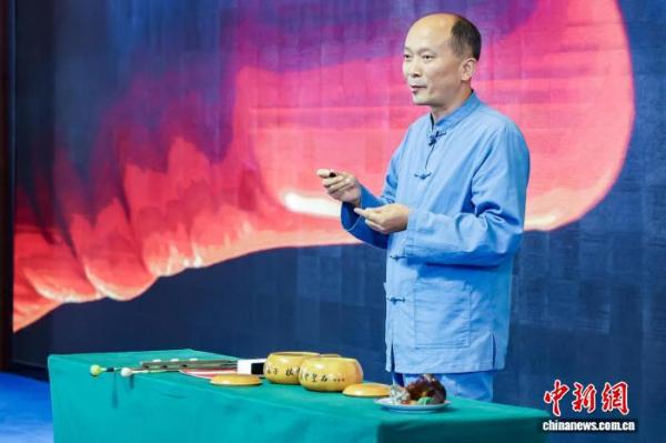 
上海复旦大学耳鼻喉科医院黄牛号贩子票贩子代网上预约代挂号电话全国人大代表李国伟：建议多方协同推动围棋教育发展