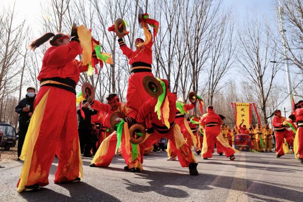 
中国中医科学院西苑医院洪霞刘红梅郭德海张翠珍黄牛挂号电话北京大兴榆垡镇2026新春民俗巡演为乡村振兴注入文化动能